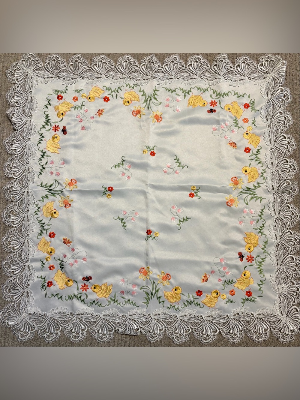Vintage M&H Warsaw Poland Embroidered Birds Lace Tablecloth 32”